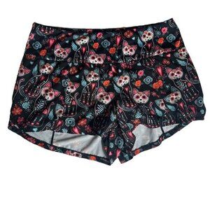 Women's Black Floral Cat Print Active Shorts